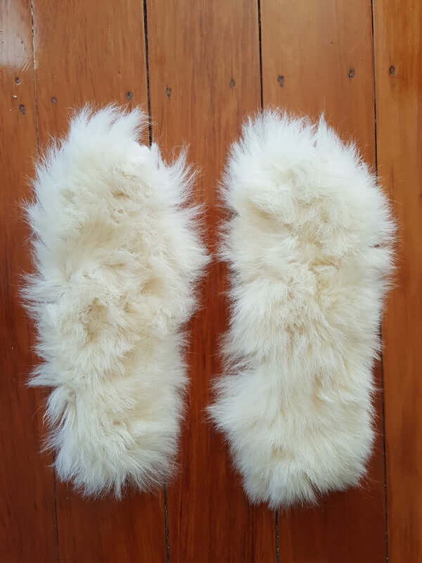 Possum fur innersoles for men and women to keep feet warm in many colors and sizes. Suitable for shoes and boots