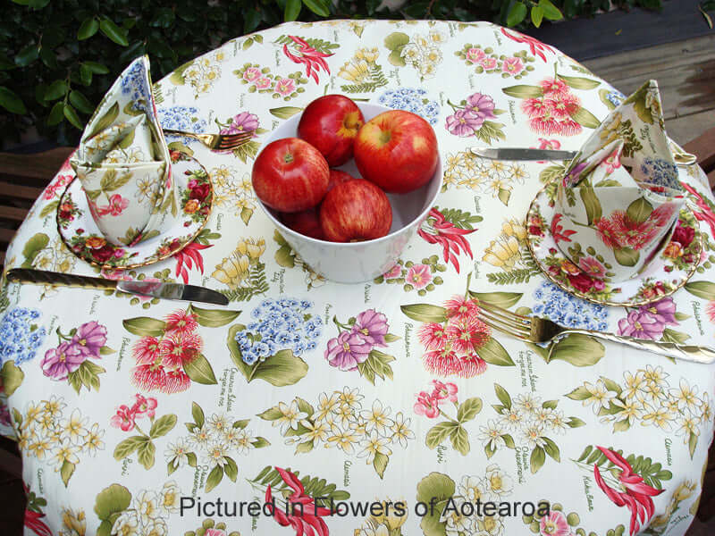 Flowers of Aotearoa Cafe Set - Tablecloth & Napkins